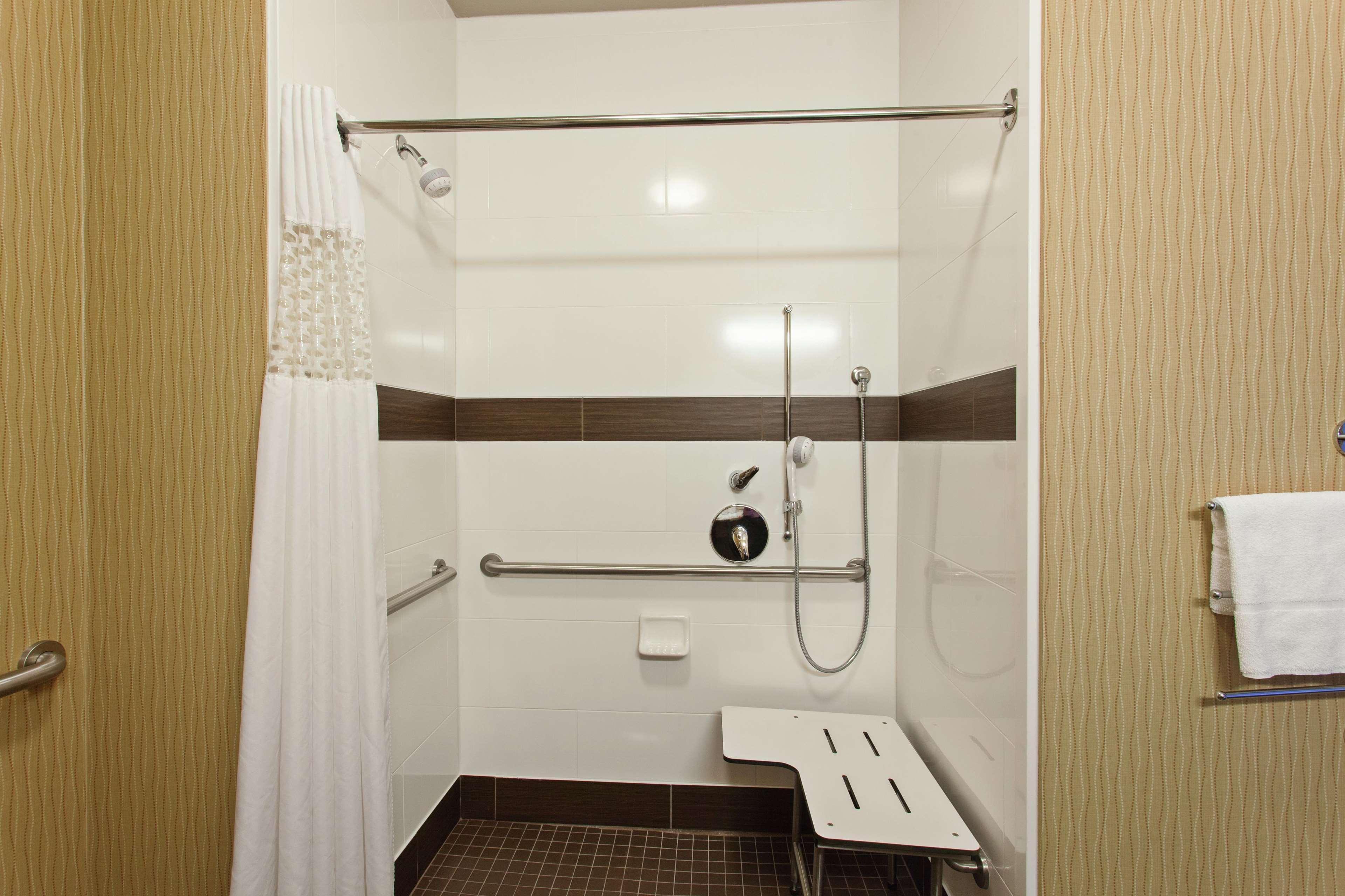 Hampton Inn Seattle/Everett Downtown Екстериор снимка
