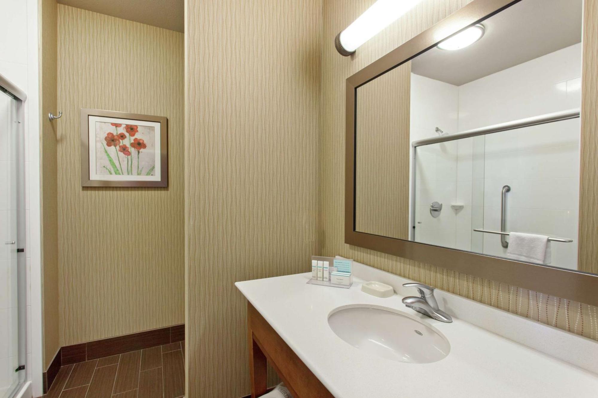 Hampton Inn Seattle/Everett Downtown Екстериор снимка